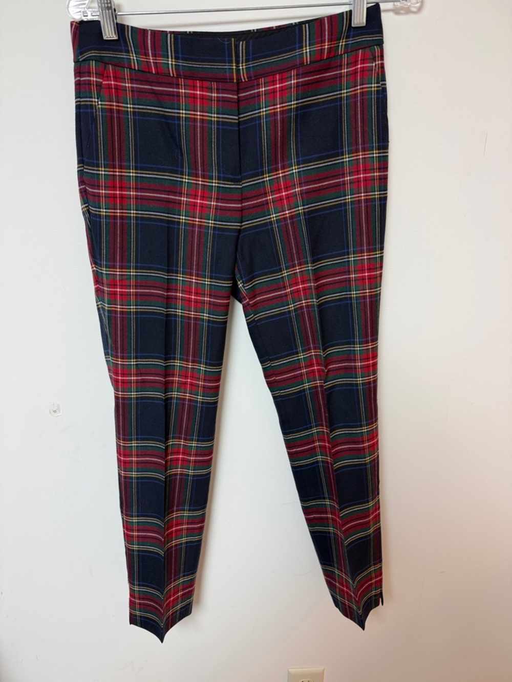 Talbots Navy and Red Plaid Cropped Pants